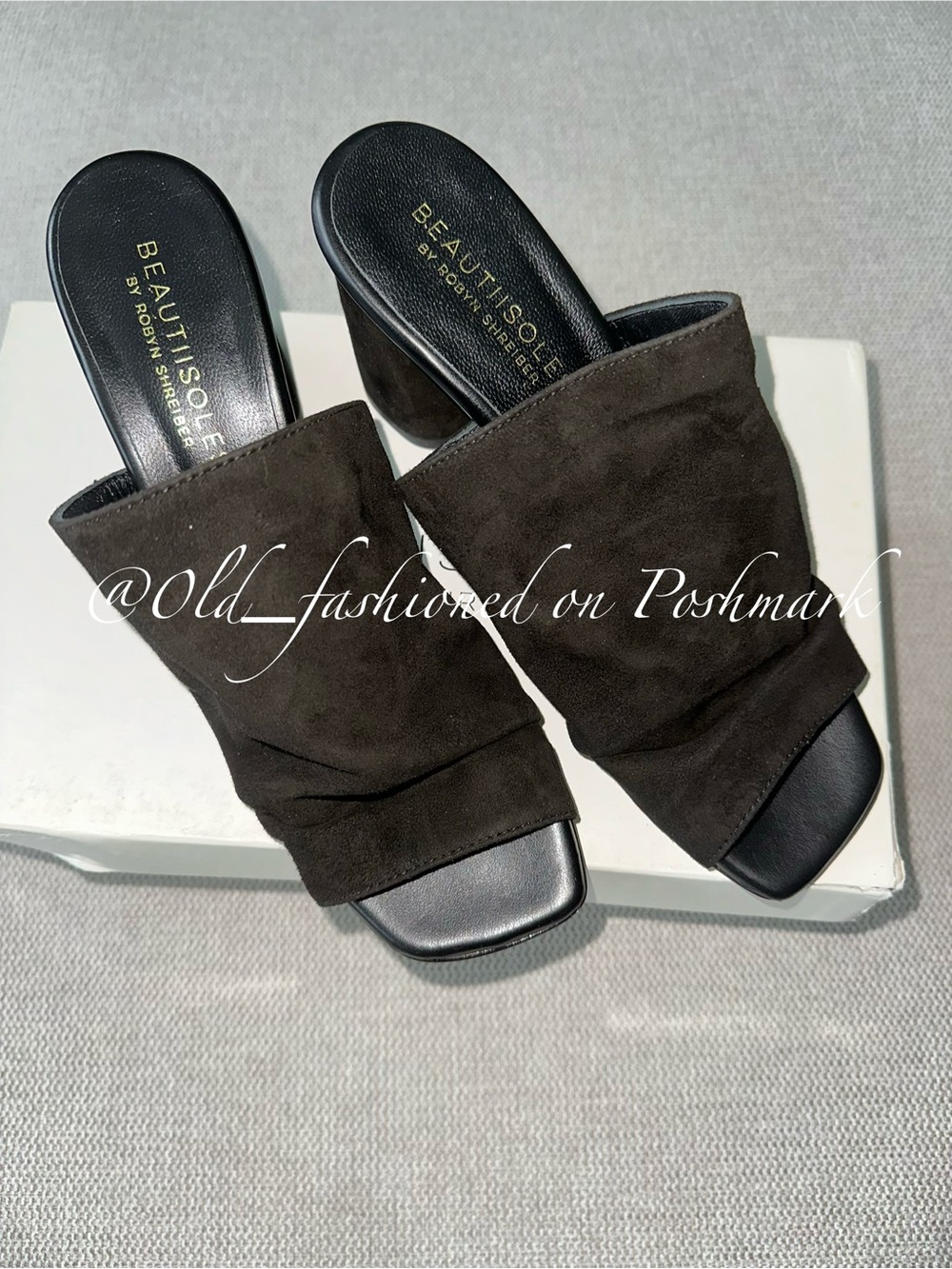 Made in Italy Suede Slide Mules - Beautiisoles